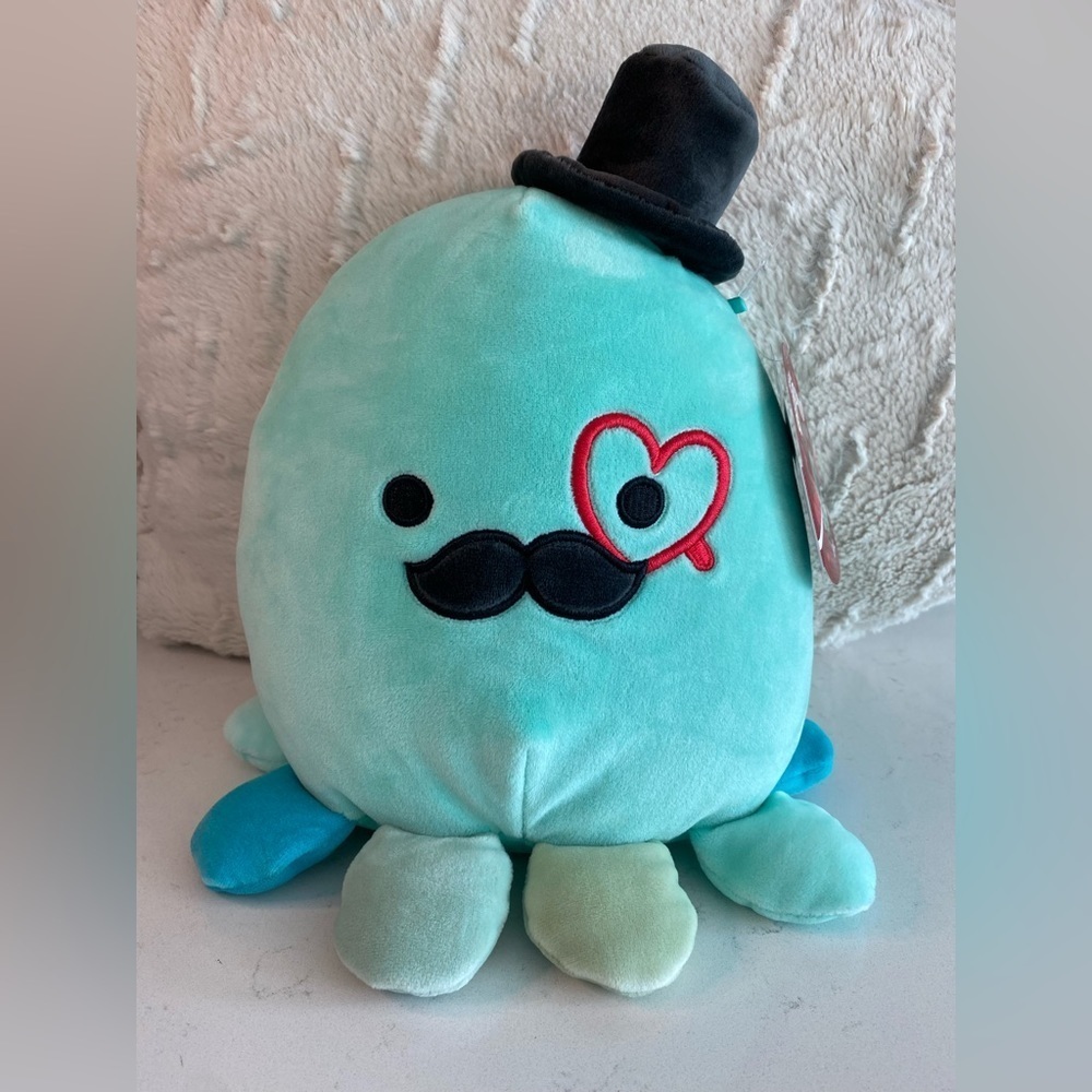 NWT Squishmallows Eiko the Octopus